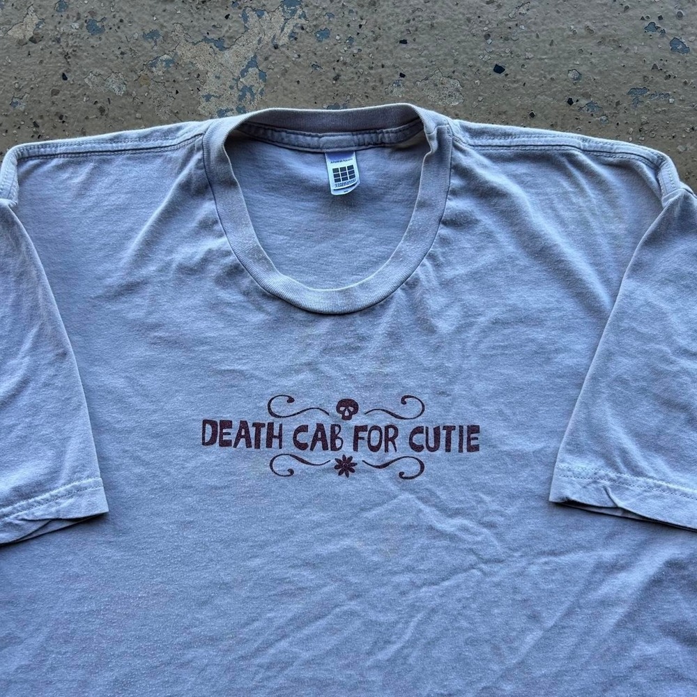2000s Death Cab for Cutie band tee shirt with skull and decorative swirls